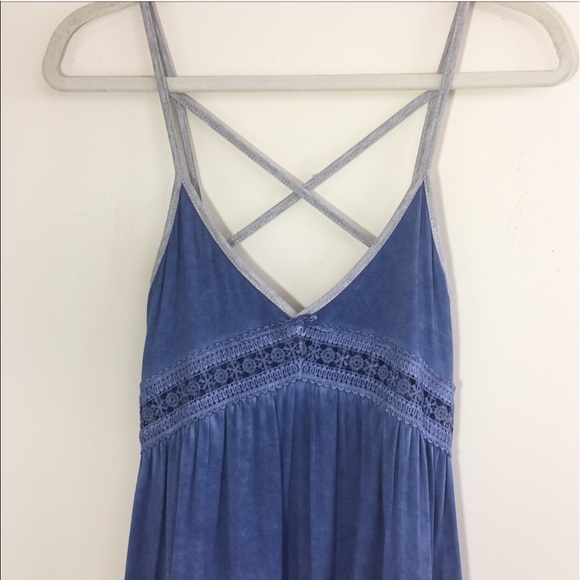 Aloha Crochet dress - Picture 4 of 6